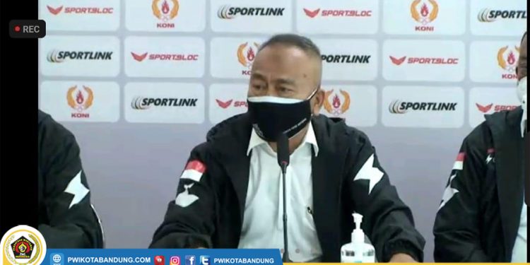 Ketum PWI Pusat Terima Penghargaan Anugerah Olahraga dari Kemenpora