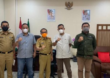 Ketua PWI Jabar – Kepala Kesbangpol Jabar Jajaki Sinergi Program