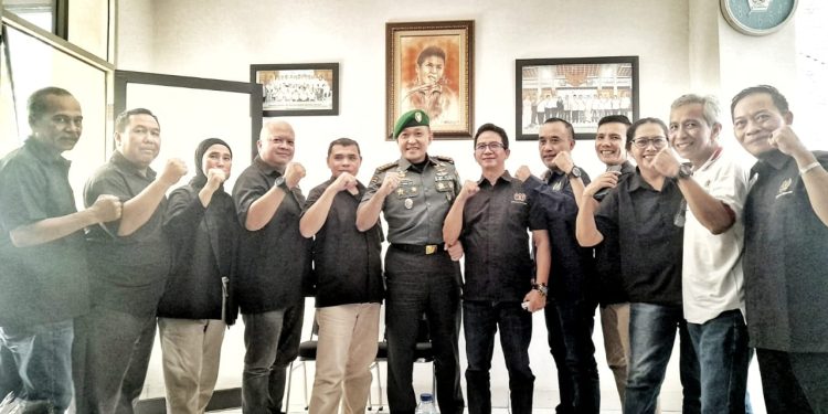 Sambangi PWI Pokja Kota Bandung, Dandim 0618/BS Ajak Perangi Berita Hoax