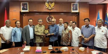 AFPI Gandeng PWI, Perkuat Literasi Keuangan dan Lawan Pinjol Ilegal